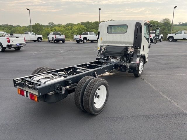 2024 Chevrolet 5500 XG LCF Gas Base