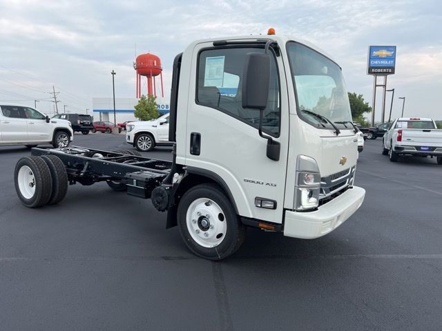 2024 Chevrolet 5500 XG LCF Gas Base