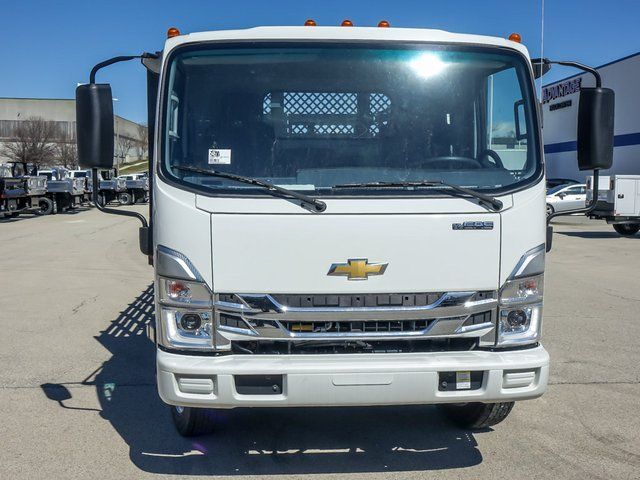 2024 Chevrolet 5500 XG LCF Gas Base
