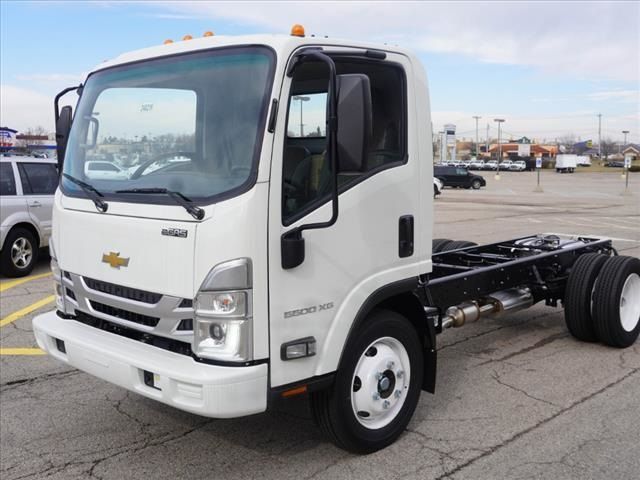 2024 Chevrolet 5500 XG LCF Gas Base