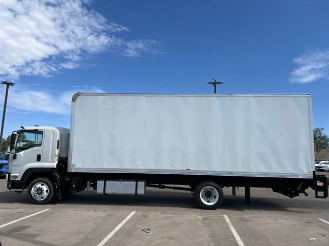 2024 Chevrolet 6500 XD LCF Diesel Base