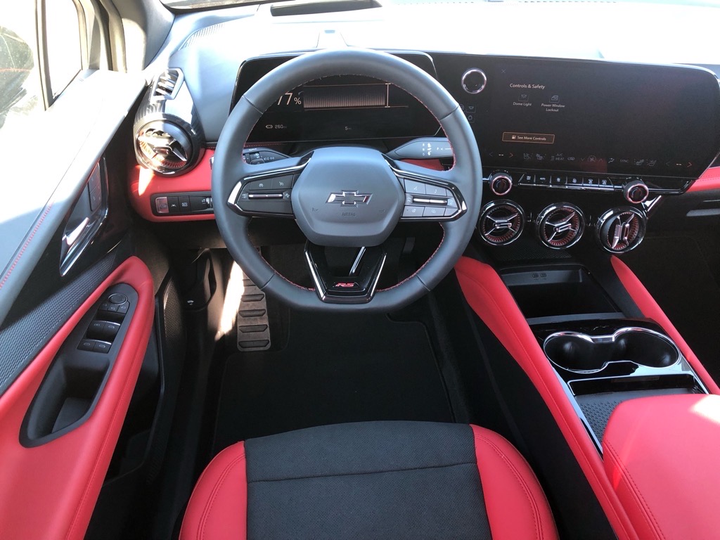 Vehicle image 7 of 16