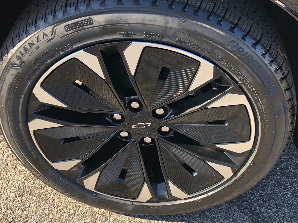Vehicle image 16 of 16