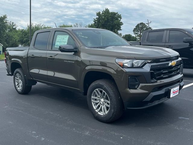 2024 Chevrolet Colorado LT