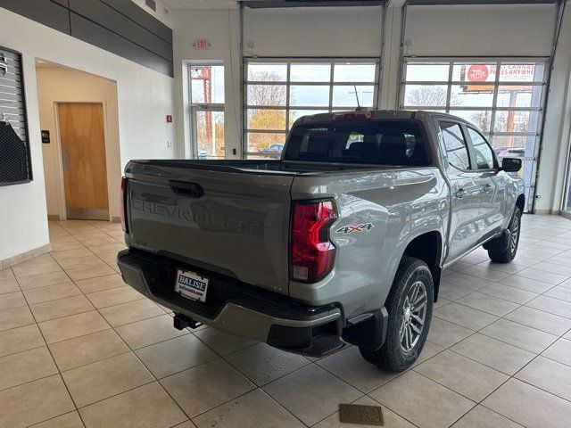 2024 Chevrolet Colorado LT