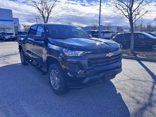 2024 Chevrolet Colorado LT