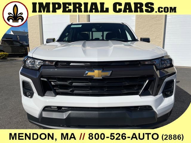 2024 Chevrolet Colorado LT