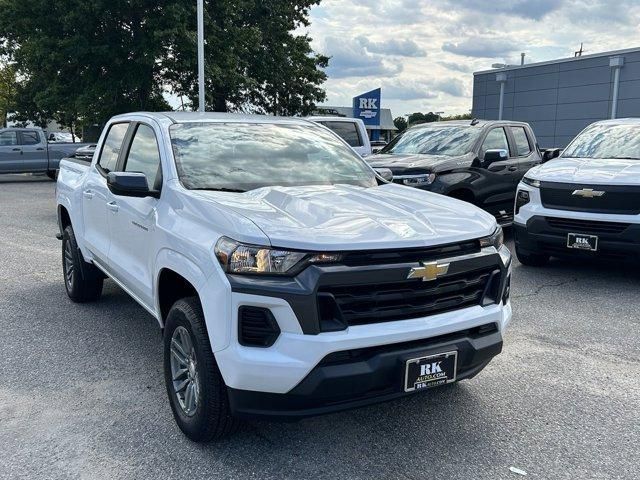 2024 Chevrolet Colorado LT