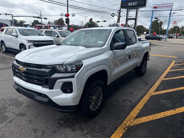 2024 Chevrolet Colorado LT