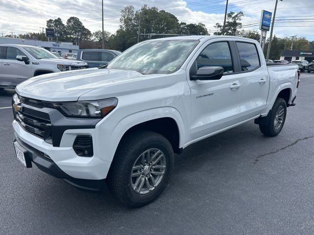 2024 Chevrolet Colorado LT