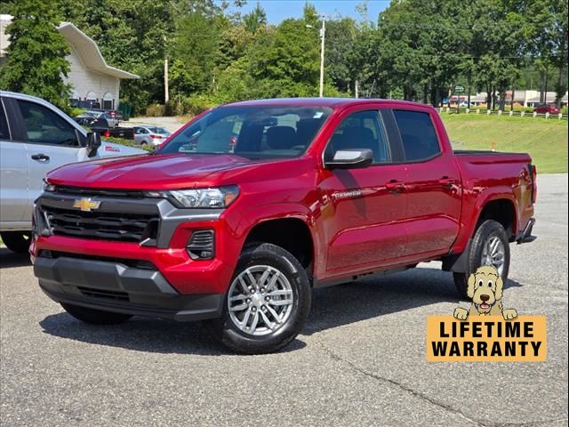 2024 Chevrolet Colorado LT