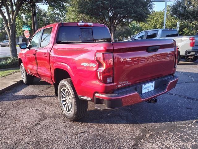 2024 Chevrolet Colorado LT