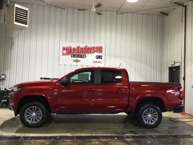 2024 Chevrolet Colorado LT