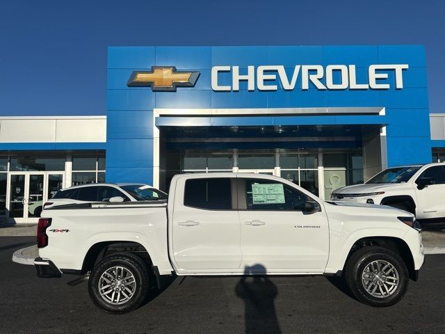 2024 Chevrolet Colorado LT