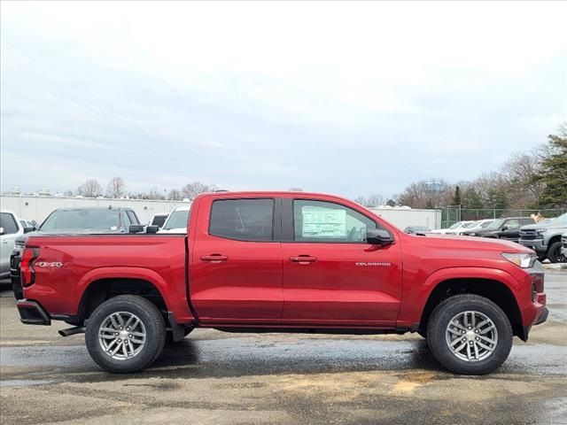 2024 Chevrolet Colorado LT