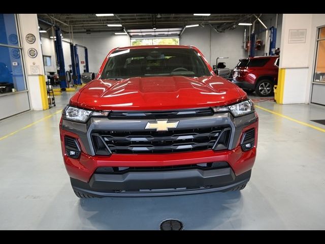 2024 Chevrolet Colorado LT