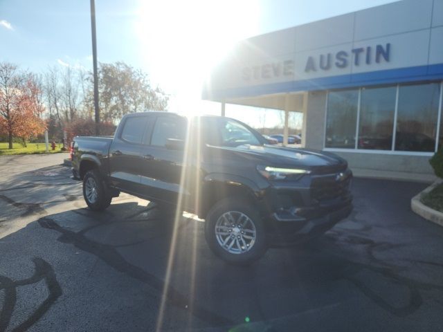 2024 Chevrolet Colorado LT