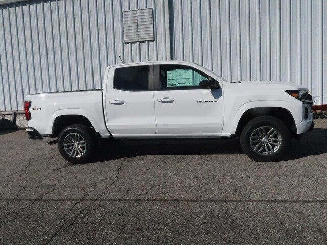 2024 Chevrolet Colorado LT