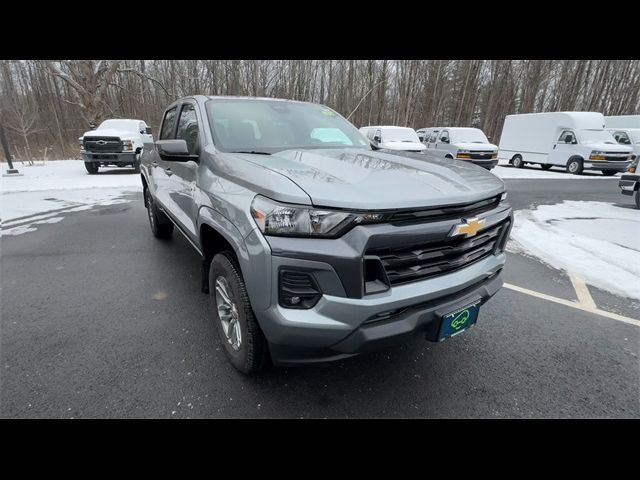 2024 Chevrolet Colorado LT