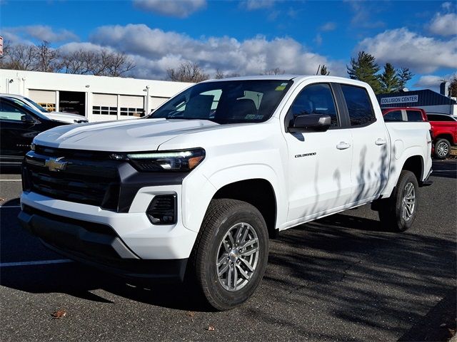 2024 Chevrolet Colorado LT