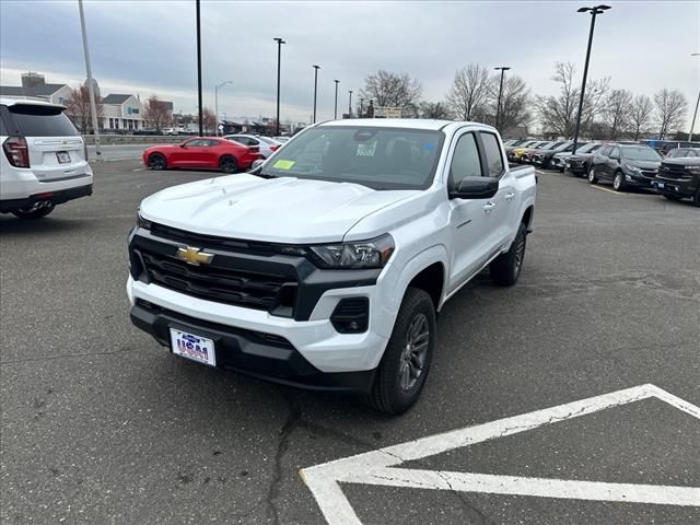 2024 Chevrolet Colorado LT