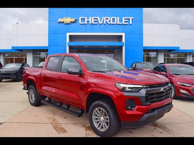 2024 Chevrolet Colorado LT