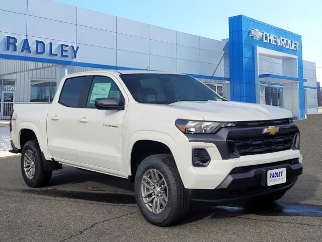 2024 Chevrolet Colorado LT