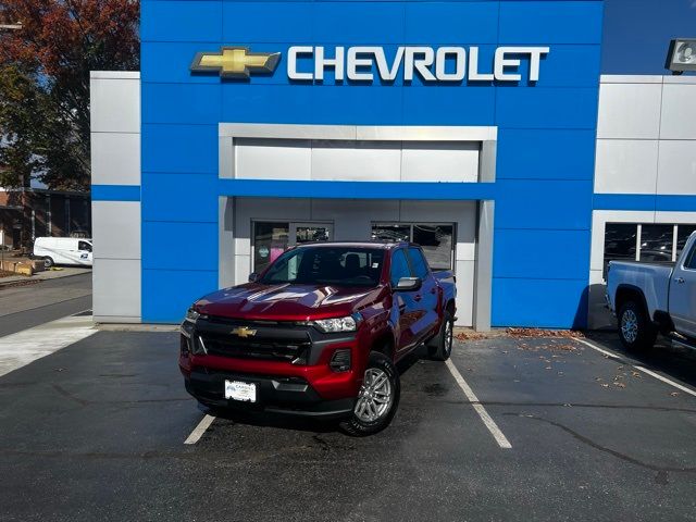 2024 Chevrolet Colorado LT