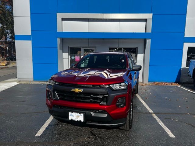 2024 Chevrolet Colorado LT