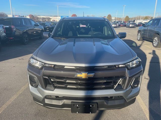 2024 Chevrolet Colorado LT