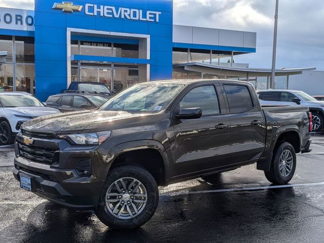 2024 Chevrolet Colorado LT