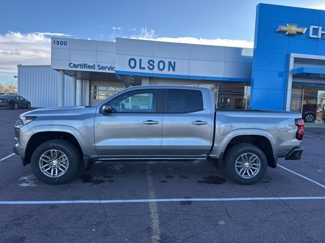 2024 Chevrolet Colorado LT