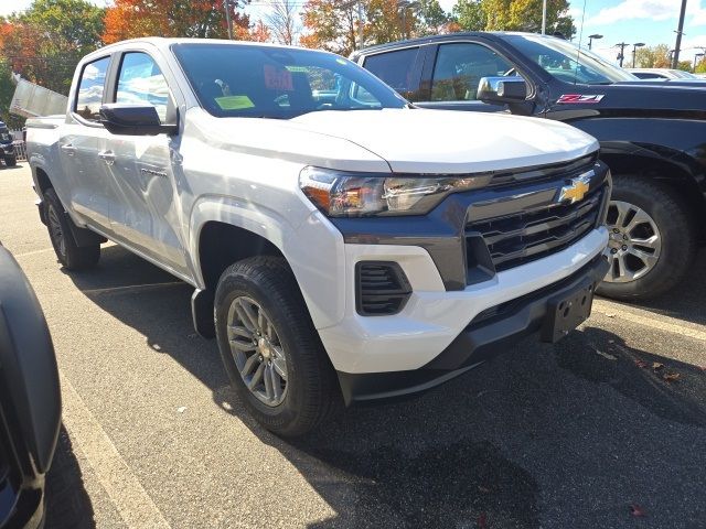 2024 Chevrolet Colorado LT