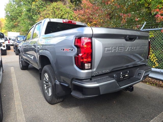 2024 Chevrolet Colorado LT