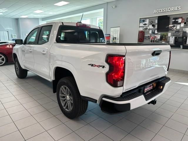 2024 Chevrolet Colorado LT