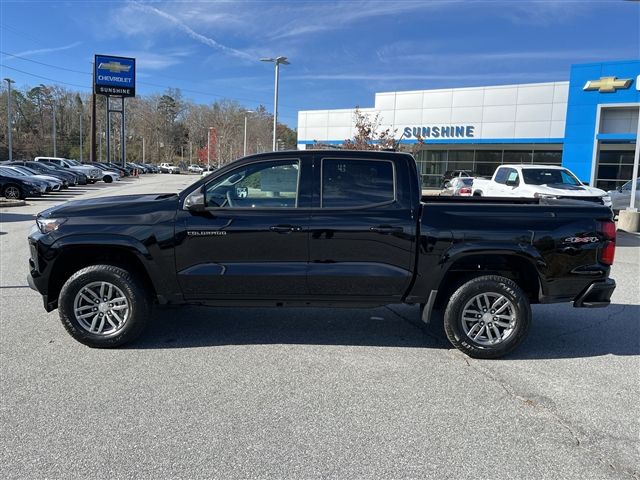 2024 Chevrolet Colorado LT