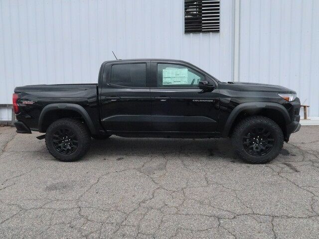 2024 Chevrolet Colorado 4WD Trail Boss