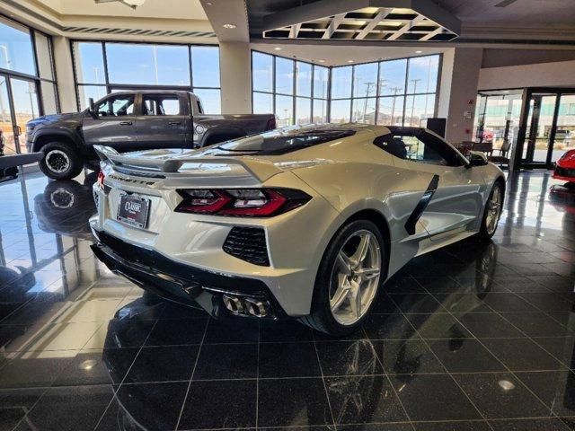 2024 Chevrolet Corvette 2LT