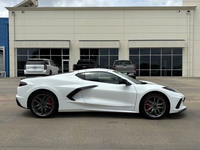 2024 Chevrolet Corvette 2LT