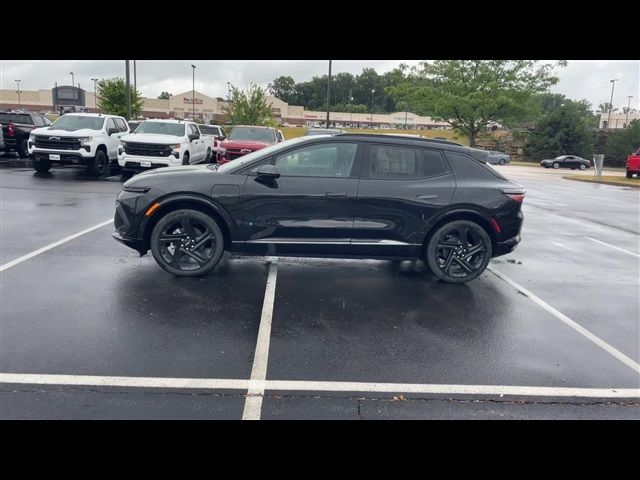 2024 Chevrolet Equinox EV RS