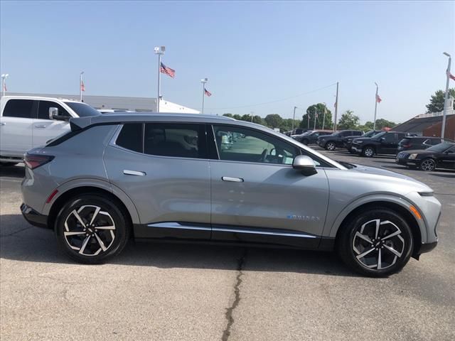 2024 Chevrolet Equinox EV LT