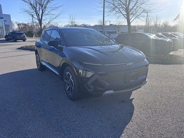 2024 Chevrolet Equinox EV LT