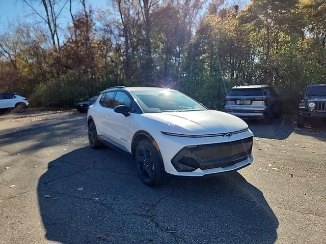 2024 Chevrolet Equinox EV RS