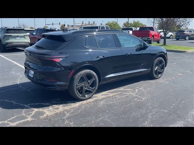 2024 Chevrolet Equinox EV RS