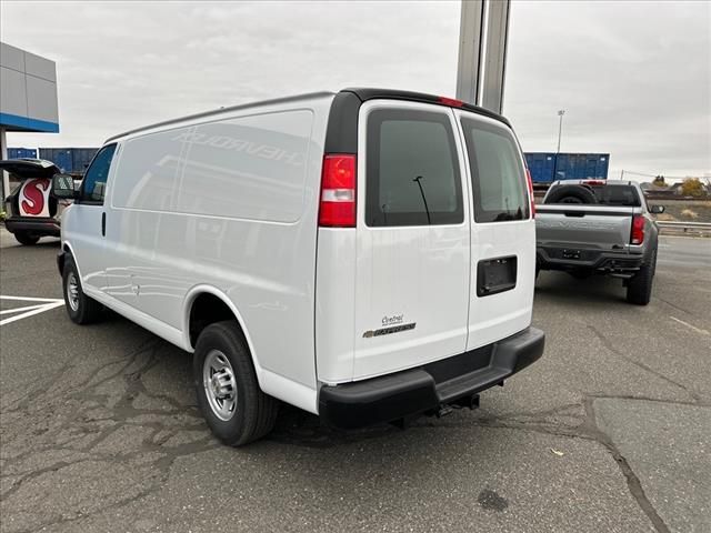 2024 Chevrolet Express Base