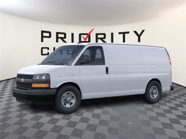 2024 Chevrolet Express Base