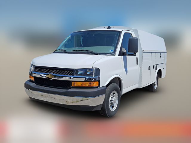 2024 Chevrolet Express Base