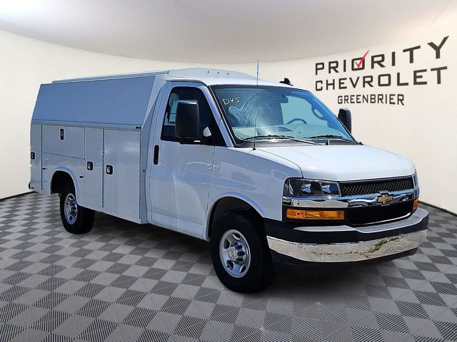 2024 Chevrolet Express Base