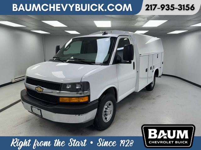 2024 Chevrolet Express Base