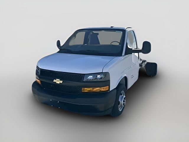 2024 Chevrolet Express Base